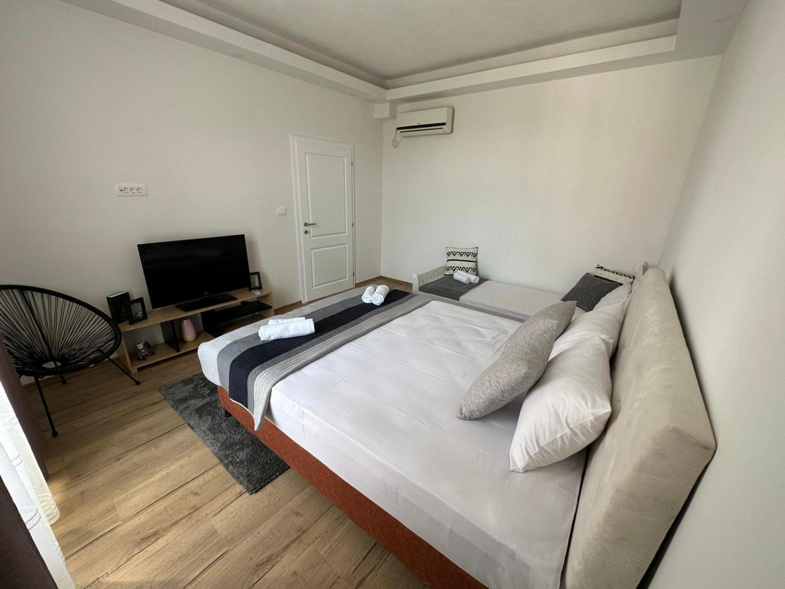 Apartments Ejla&Una Mostar Exterior foto